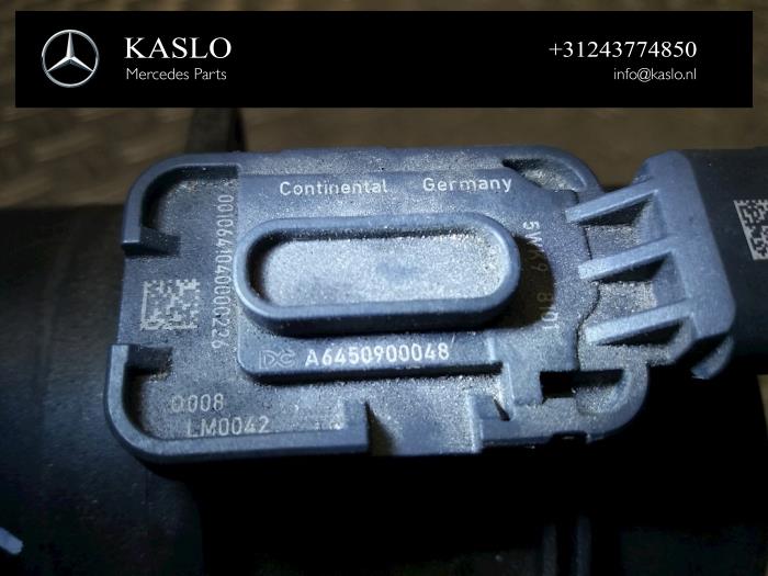 Luchtmassameter van een Mercedes-Benz A (W176) 1.5 A-180 CDI, A-180d 16V 2014