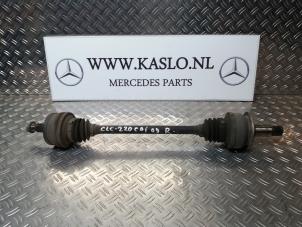 Gebruikte Steekas rechts-achter Mercedes CLC (C203) 2.2 220 CDI 16V Prijs op aanvraag aangeboden door kaslo auto parts