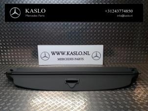 Gebruikte Dekzeil Bagageruimte Mercedes E Estate (S212) Prijs op aanvraag aangeboden door kaslo auto parts