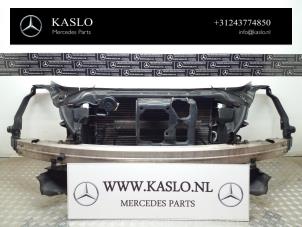 Gebruikte Frontpaneel Mercedes CLS (C219) 350 3.5 V6 18V Prijs € 300,00 Margeregeling aangeboden door kaslo auto parts