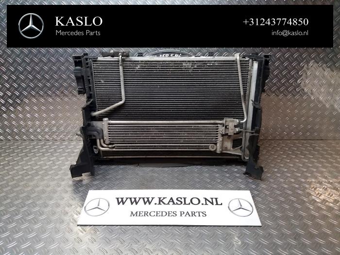 Gebruikte Airco Condensor Mercedes E (W212) E-350 CDI V6 24V BlueEfficiency Prijs op aanvraag aangeboden door kaslo auto parts