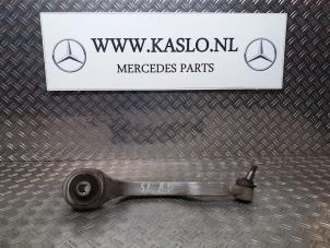 Gebruikte Draagarm rechts-voor Mercedes SL (R230) 5.0 SL-500 V8 24V Prijs € 50,00 Margeregeling aangeboden door kaslo auto parts