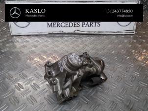 Gebruikte Hogedrukpomp Mercedes E (W212) E-300 V6 24V BlueEFFICIENCY Prijs € 200,00 Margeregeling aangeboden door kaslo auto parts