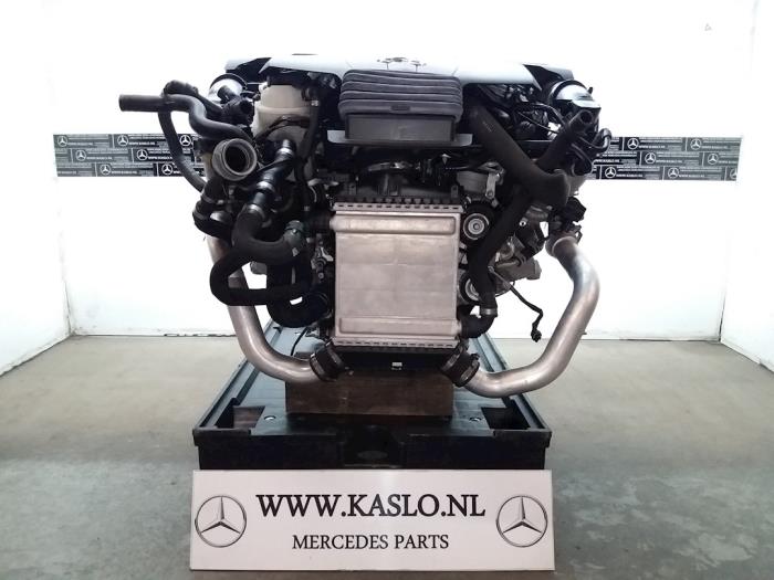 Motor van een Mercedes-Benz E (C207) E-400 3.0 V6 Turbo 2014