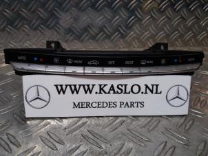 Gebruikte Kachel Bedieningspaneel Mercedes S (W221) 3.5 S-350 24V Prijs € 100,00 Margeregeling aangeboden door kaslo auto parts