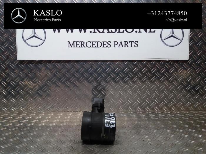 Gebruikte Luchtmassameter Mercedes E (W211) 2.2 E-220 CDI 16V Prijs € 50,00 Margeregeling aangeboden door kaslo auto parts