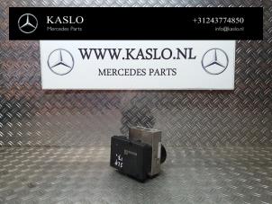 Gebruikte ABS Pomp Mercedes SLK (R171) 3.5 350 V6 24V Prijs € 75,00 Margeregeling aangeboden door kaslo auto parts