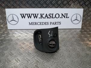 Gebruikte Licht Schakelaar Mercedes SL (R230) 5.0 SL-500 V8 24V Prijs op aanvraag aangeboden door kaslo auto parts