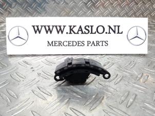 Gebruikte Stuurhoek sensor Mercedes SL (R230) 5.0 SL-500 V8 24V Prijs op aanvraag aangeboden door kaslo auto parts