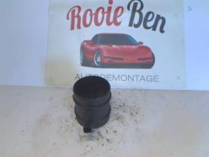 Gebruikte Luchthoeveelheidsmeter Chevrolet Orlando (YYM/YYW) 2.0 D 16V Prijs € 75,00 Margeregeling aangeboden door Rooie Ben autodemontage