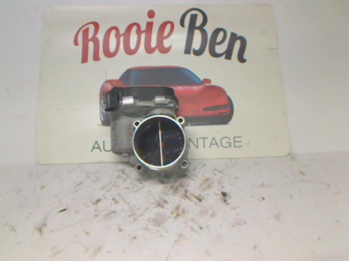 Gasklephuis van een Porsche Panamera (970) 3.0 V6 24V S E-Hybrid 2016