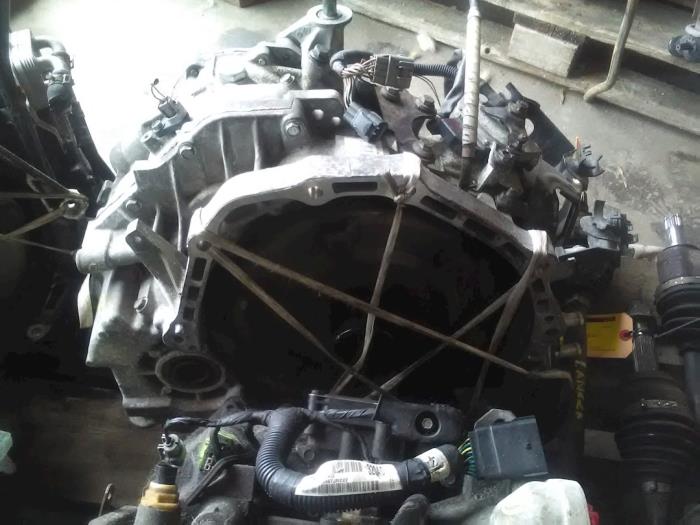Gebruikte Automaatbak Renault Espace (JK) 3.5 V6 24V Phase II Prijs € 200,00 Margeregeling aangeboden door Rooie Ben autodemontage