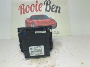 Gebruikte Computer Automatische Bak Volkswagen Touareg (7PA/PH) 3.0 TDI V6 24V BlueMotion Technology DPF Prijs op aanvraag aangeboden door Rooie Ben autodemontage