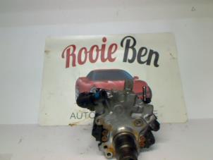 Gebruikte Dieselpomp Mercedes E (C207) E-250 CDI 16V Prijs € 300,00 Margeregeling aangeboden door Rooie Ben autodemontage