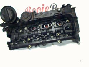 Gebruikte Kleppendeksel BMW 1 serie (F20) 118d 2.0 16V Prijs € 50,00 Margeregeling aangeboden door Rooie Ben autodemontage