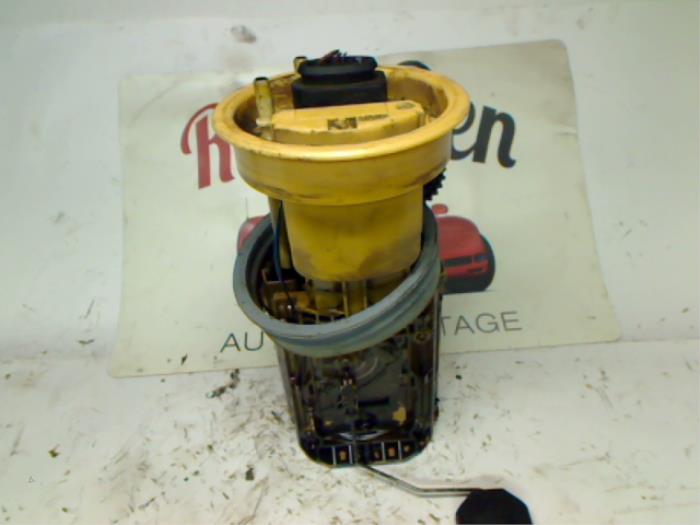 Gebruikte Tank element Pomp Volkswagen Transporter T5 2.0 TDI DRF Prijs € 14,00 Margeregeling aangeboden door Rooie Ben autodemontage