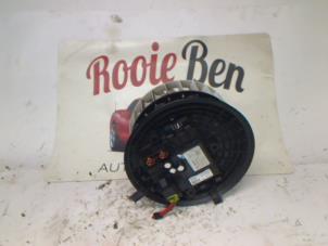 Gebruikte Blower Mercedes C (W205) 2.2 C-220 CDI 16V BlueTEC Prijs € 20,00 Margeregeling aangeboden door Rooie Ben autodemontage