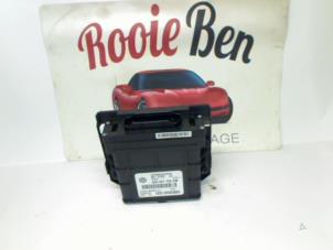 Gebruikte Computer Automatische Bak Volkswagen Touareg (7PA/PH) 3.0 TDI V6 24V BlueMotion Technology DPF Prijs € 200,00 Margeregeling aangeboden door Rooie Ben autodemontage