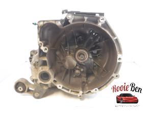 Gebruikte Versnellingsbak Ford Fiesta 6 (JA8) 1.4 TDCi Prijs € 325,00 Margeregeling aangeboden door Rooie Ben autodemontage