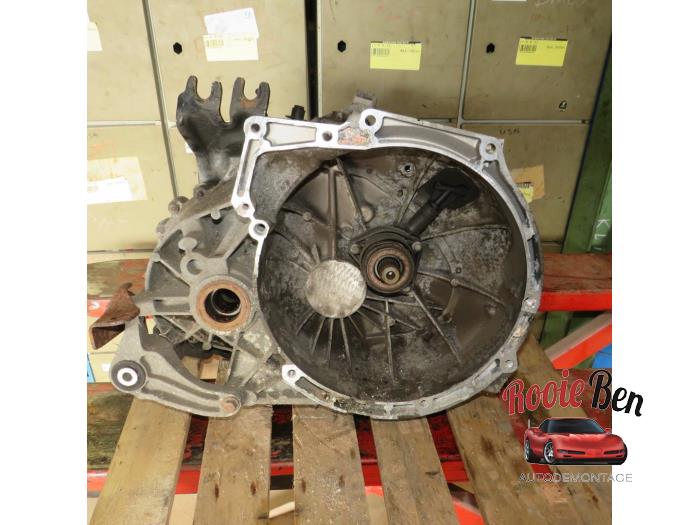 Gebruikte Versnellingsbak Ford Focus 2 1.6 TDCi 16V 90 Prijs € 200,00 Margeregeling aangeboden door Rooie Ben autodemontage