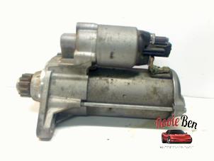 Gebruikte Startmotor Volkswagen Golf VII (AUA) 2.0 R 4Motion 16V Prijs € 25,00 Margeregeling aangeboden door Rooie Ben autodemontage