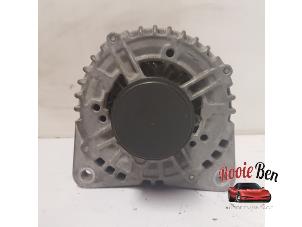 Gebruikte Dynamo Volkswagen Passat Variant (3C5) 1.9 TDI Prijs € 25,00 Margeregeling aangeboden door Rooie Ben autodemontage