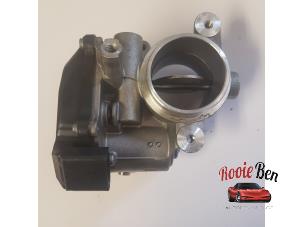 Gebruikte Gasklephuis Volkswagen Touran (5T1) 1.6 TDI Prijs € 45,00 Margeregeling aangeboden door Rooie Ben autodemontage