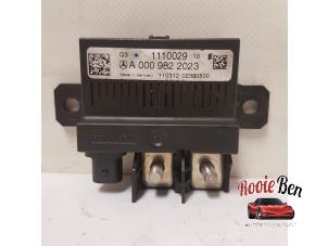 Gebruikte Module (diversen) Mercedes E (W212) E-200 CDI 16V BlueEfficiency,BlueTEC Prijs op aanvraag aangeboden door Rooie Ben autodemontage