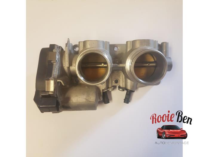 Gebruikte Gasklephuis Audi A8 (D4) 4.0 V8 32V TFSI Quattro Prijs € 45,00 Margeregeling aangeboden door Rooie Ben autodemontage