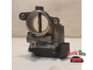 Gebruikte Gasklephuis Volkswagen Golf VII (AUA) 2.0 TDI 16V Prijs € 45,00 Margeregeling aangeboden door Rooie Ben autodemontage