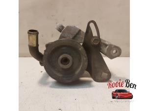 Gebruikte Stuurbekrachtiging Pomp Chrysler Sebring (JR) 2.7 V6 24V Prijs € 50,00 Margeregeling aangeboden door Rooie Ben autodemontage