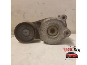 Gebruikte Spanrol Multiriem Chrysler 300 C Touring 3.0 CRD 24V Prijs € 15,00 Margeregeling aangeboden door Rooie Ben autodemontage