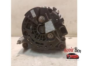 Dynamo van een Jeep Patriot (MK74) 2.0 CRD 16V 4x4 2008