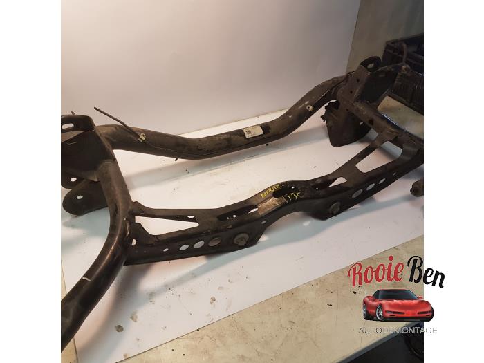 Gebruikte Subframe Volkswagen Touran (5T1) 2.0 TDI 150 Prijs € 50,00 Margeregeling aangeboden door Rooie Ben autodemontage