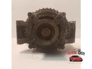 Gebruikte Dynamo Chrysler Voyager/Grand Voyager (RG/RS) 2.4 16V Prijs € 25,00 Margeregeling aangeboden door Rooie Ben autodemontage