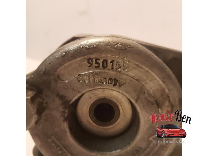 Spanrol Multiriem van een Chrysler 300 C 3.0 CRD V6 24V 2007