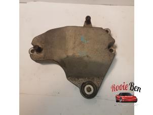 Gebruikte Motorrubber Mercedes B (W246) 1.6 B-180 BlueEFFICIENCY Turbo 16V Prijs € 25,00 Margeregeling aangeboden door Rooie Ben autodemontage