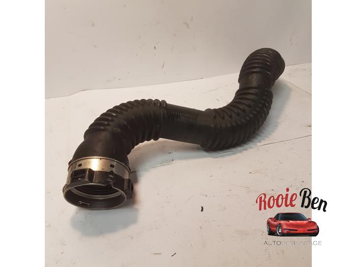 Gebruikte Intercooler Slang Mercedes B (W246/W242) 1.6 B-180 BlueEFFICIENCY Turbo 16V Prijs € 25,00 Margeregeling aangeboden door Rooie Ben autodemontage