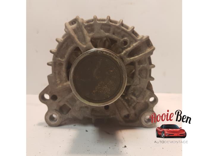 Gebruikte Dynamo Skoda Fabia III (NJ3) 1.2 TSI 16V Prijs € 30,00 Margeregeling aangeboden door Rooie Ben autodemontage