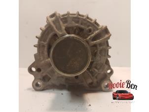Gebruikte Alternator Skoda Fabia III (NJ3) 1.2 TSI 16V Prijs € 30,00 Margeregeling aangeboden door Rooie Ben autodemontage