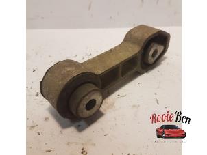 Gebruikte Motorsteun Fiat Panda (169) 1.2 EasyPower, Classic Prijs € 25,00 Margeregeling aangeboden door Rooie Ben autodemontage