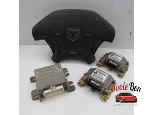 Gebruikte Airbag Set + Module Dodge Ram 1500 (DR/DH/D1/DC/DM) 5.7 V8 Hemi 1500 4x2 Prijs op aanvraag aangeboden door Rooie Ben autodemontage