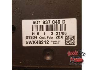 Computer Body Control van een Volkswagen Polo IV (9N1/2/3) 1.2 12V 2006