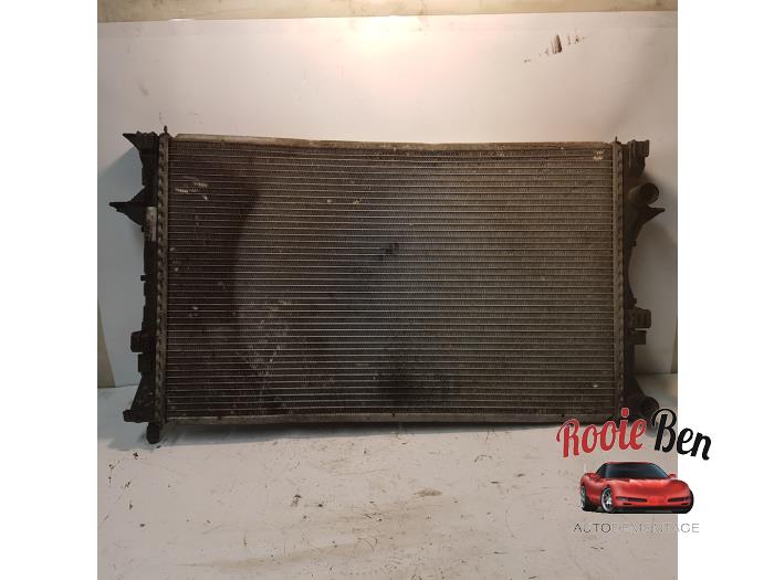Gebruikte Radiateur Renault Espace (JK) 2.2 dCi 16V Prijs € 50,00 Margeregeling aangeboden door Rooie Ben autodemontage