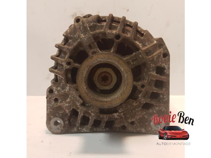 Gebruikte Dynamo Renault Scénic II (JM) 1.9 dCi 120 Prijs € 25,00 Margeregeling aangeboden door Rooie Ben autodemontage