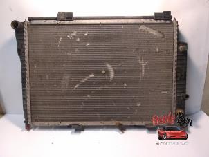Gebruikte Radiateur Mercedes C (W204) 2.2 C-220 CDI 16V Prijs € 50,00 Margeregeling aangeboden door Rooie Ben autodemontage