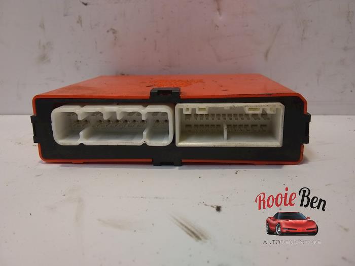 Computer Body Control van een Toyota MR2 (ZZW30) 1.8 16V VT-i 2002