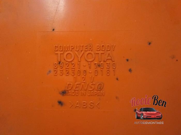 Computer Body Control van een Toyota MR2 (ZZW30) 1.8 16V VT-i 2002
