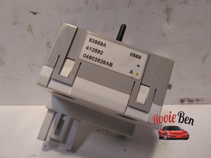 Uurwerk van een Chrysler 300 C  2010