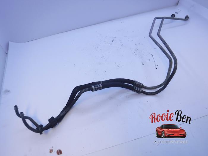 Gebruikte Oliedruk Leiding Jeep Grand Cherokee (WH/WK) 3.0 CRD V6 24V DPF Prijs € 50,00 Margeregeling aangeboden door Rooie Ben autodemontage